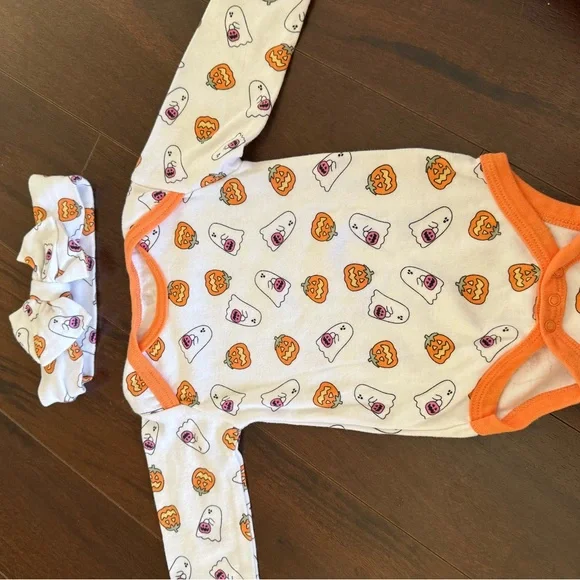 Orange and White Halloween Themed Kids Bundle 3-6 Months - Picture 5 of 12